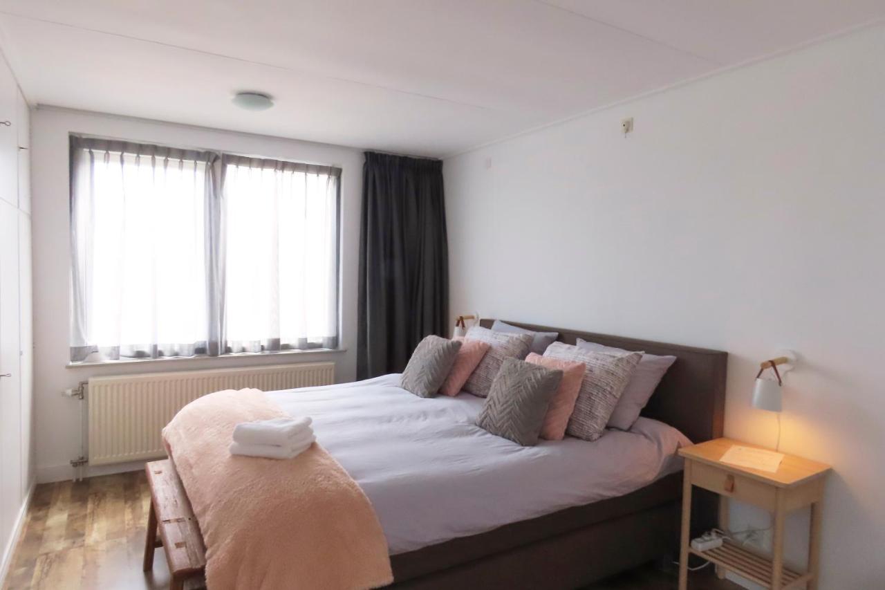 دي كوخ Bed And Breakfast Het Bureau Texel المظهر الخارجي الصورة