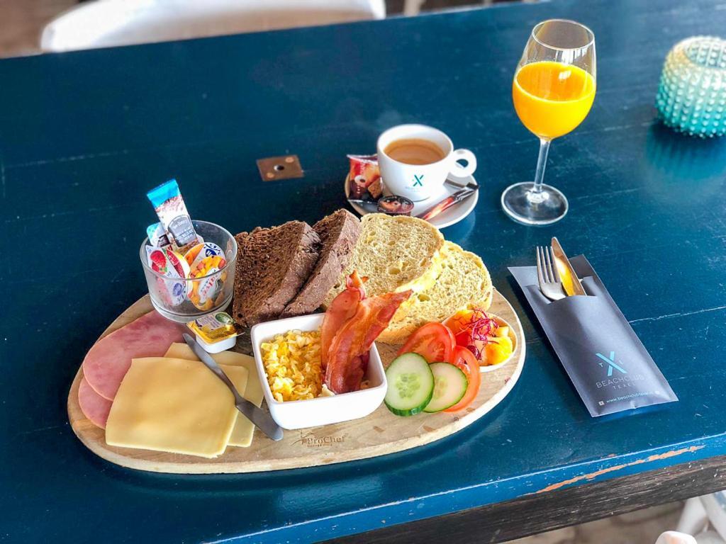 دي كوخ Bed And Breakfast Het Bureau Texel المظهر الخارجي الصورة